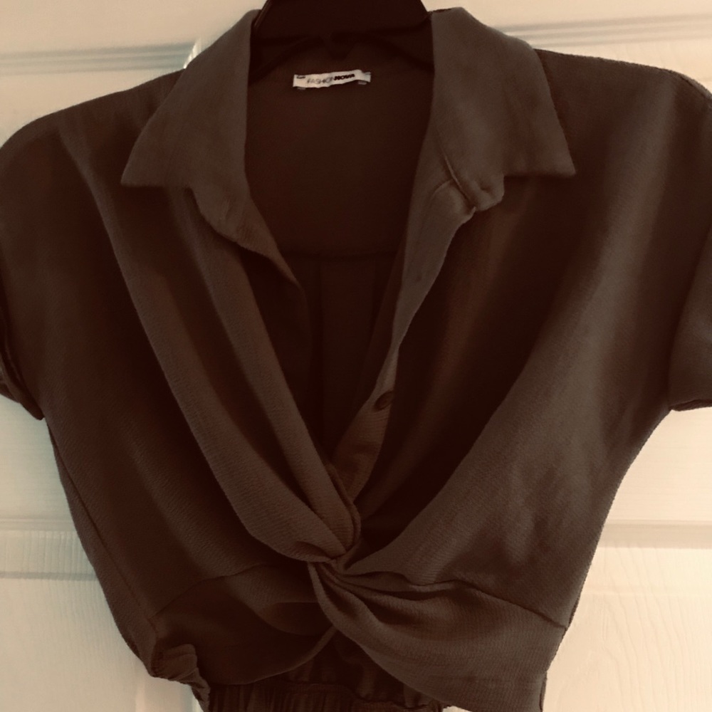 Cropped blouse